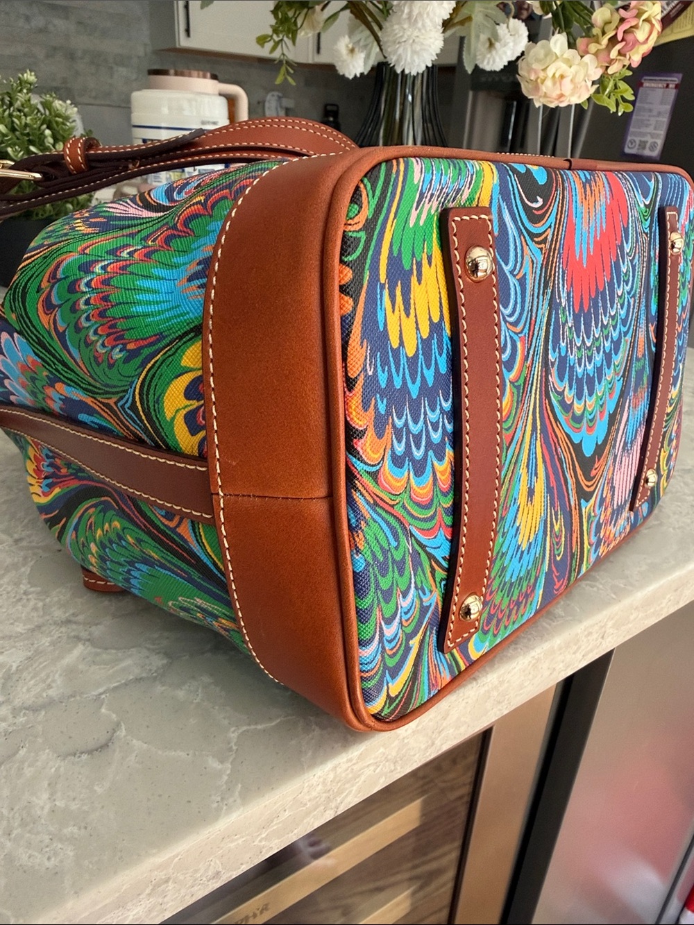 Dooney & Bourke Plumes Drawstring shoulder bag - Picture 5 of 7